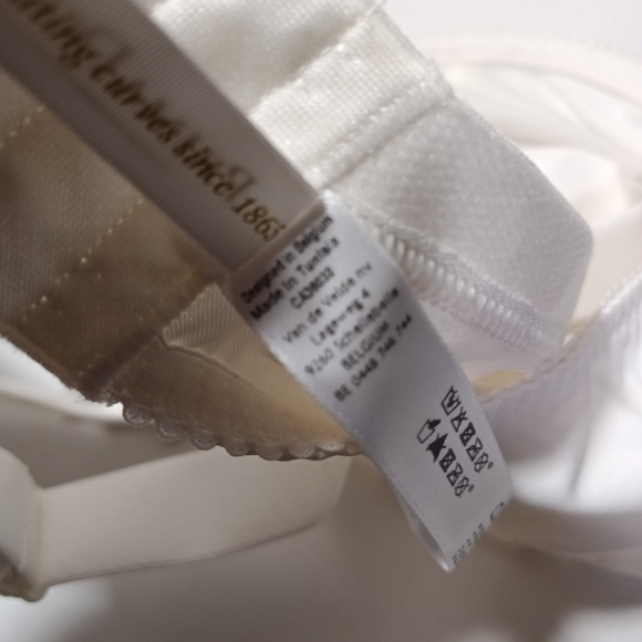 Prima Donna Eternal Full Cup Underwire Bra Size 50 D NWT - Picture 11 of 11